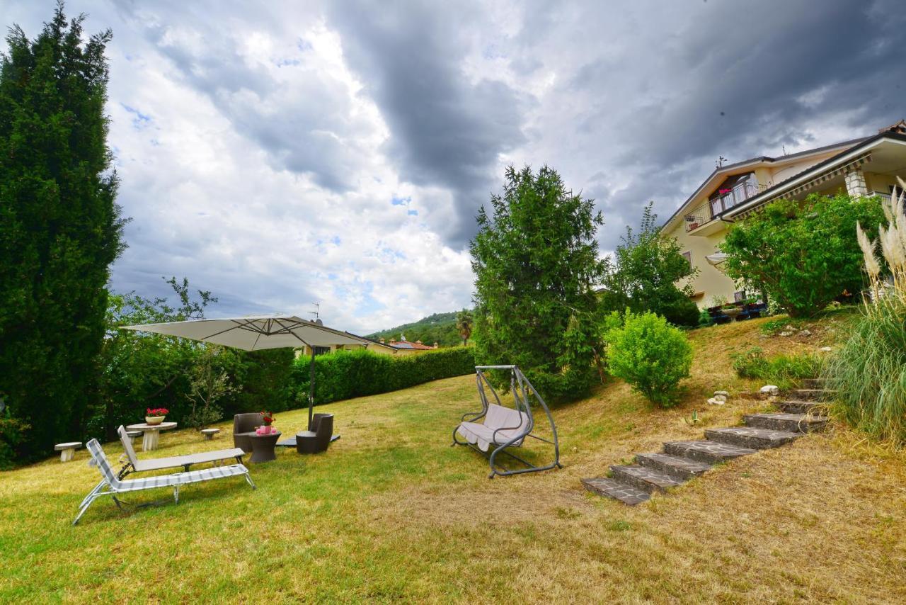 Bed And Breakfast Due Leoni Torri Del Benaco Εξωτερικό φωτογραφία